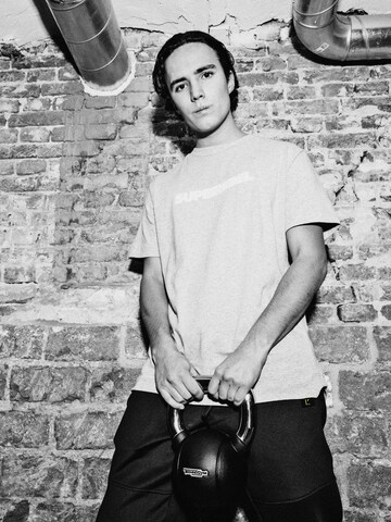 SUPERREBEL® GEAR Shirt 'KEANU_' in Grau