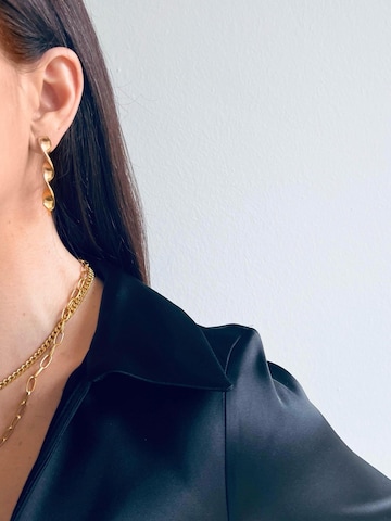 Les Reines Kolczyki 'Golden Arc' w kolorze złoty: przód
