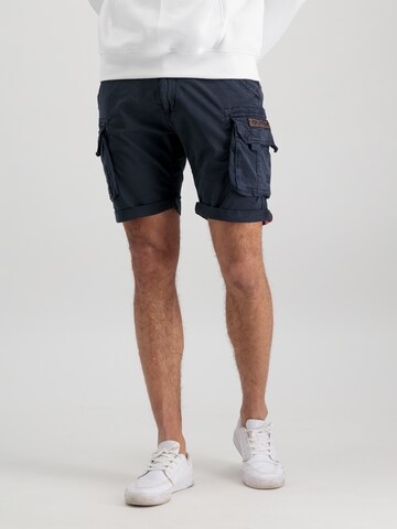 ALPHA INDUSTRIES Regular Shorts in Blau: predná strana