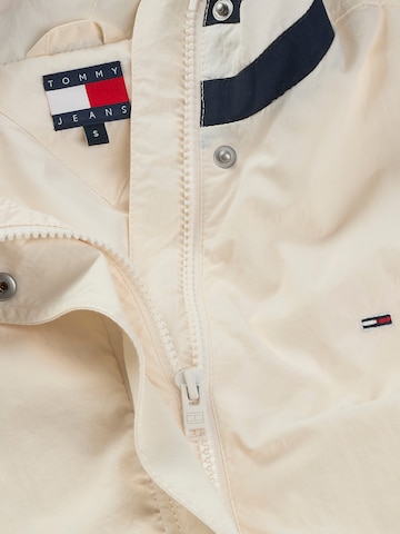 Tommy Jeans Tussenjas 'Essential' in Wit