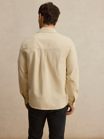 DAN FOX APPAREL Regular fit Риза 'Markus' в бежово