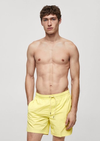 MANGO MAN Regular Board Shorts 'Liso' in Yellow: front