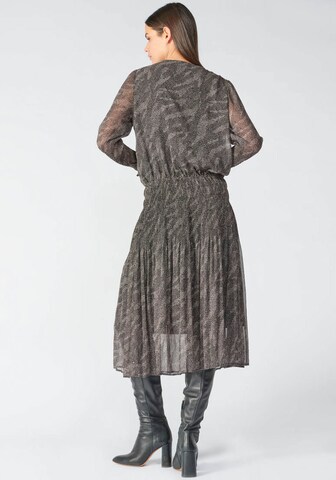 Le Temps Des Cerises Dress 'Bereni' in Grey