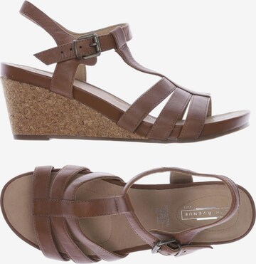 5TH AVENUE Sandals & High-Heeled Sandals in 38 in Brown: front