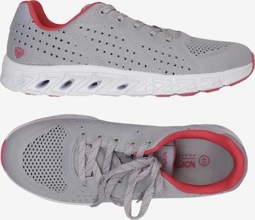 Northland Sneaker 40 in Grau: Vorderseite