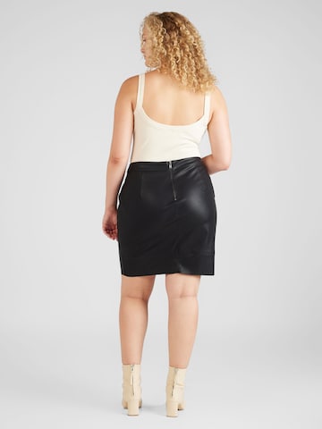 ONLY Carmakoma Skirt in Black