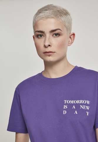 Merchcode Shirt 'New Day' in Purple