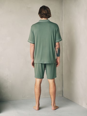 Next Pyjamas kort i grøn