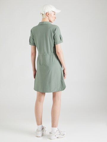 Rochie sport de la CMP pe verde