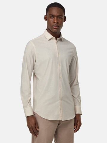 Boggi Milano Slim fit Overhemd 'B Tech' in Beige: voorkant