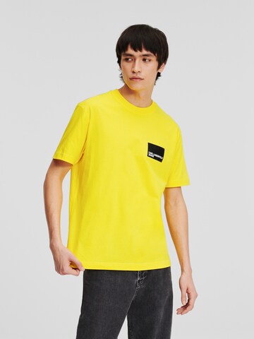 T-Shirt KARL LAGERFELD JEANS en jaune : devant