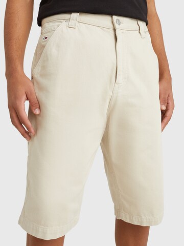 Tommy Jeans Loosefit Chino in Beige