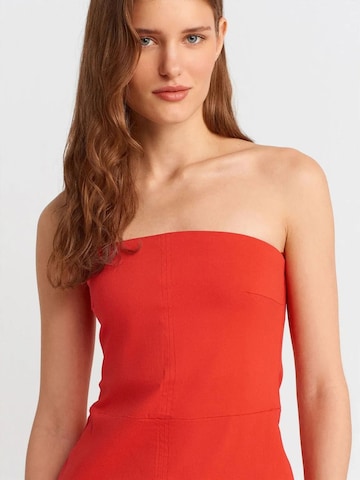 Robe Dilvin en rouge