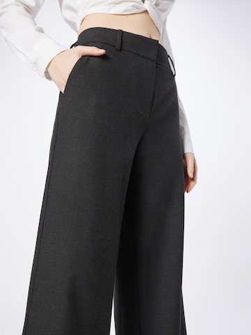 Regular Pantalon 'Dena' FIVEUNITS en gris