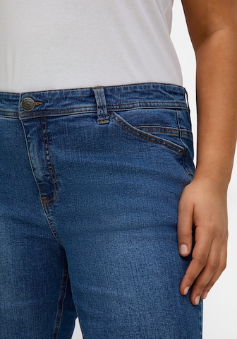 SHEEGO Skinny Fit Дънки в синьо