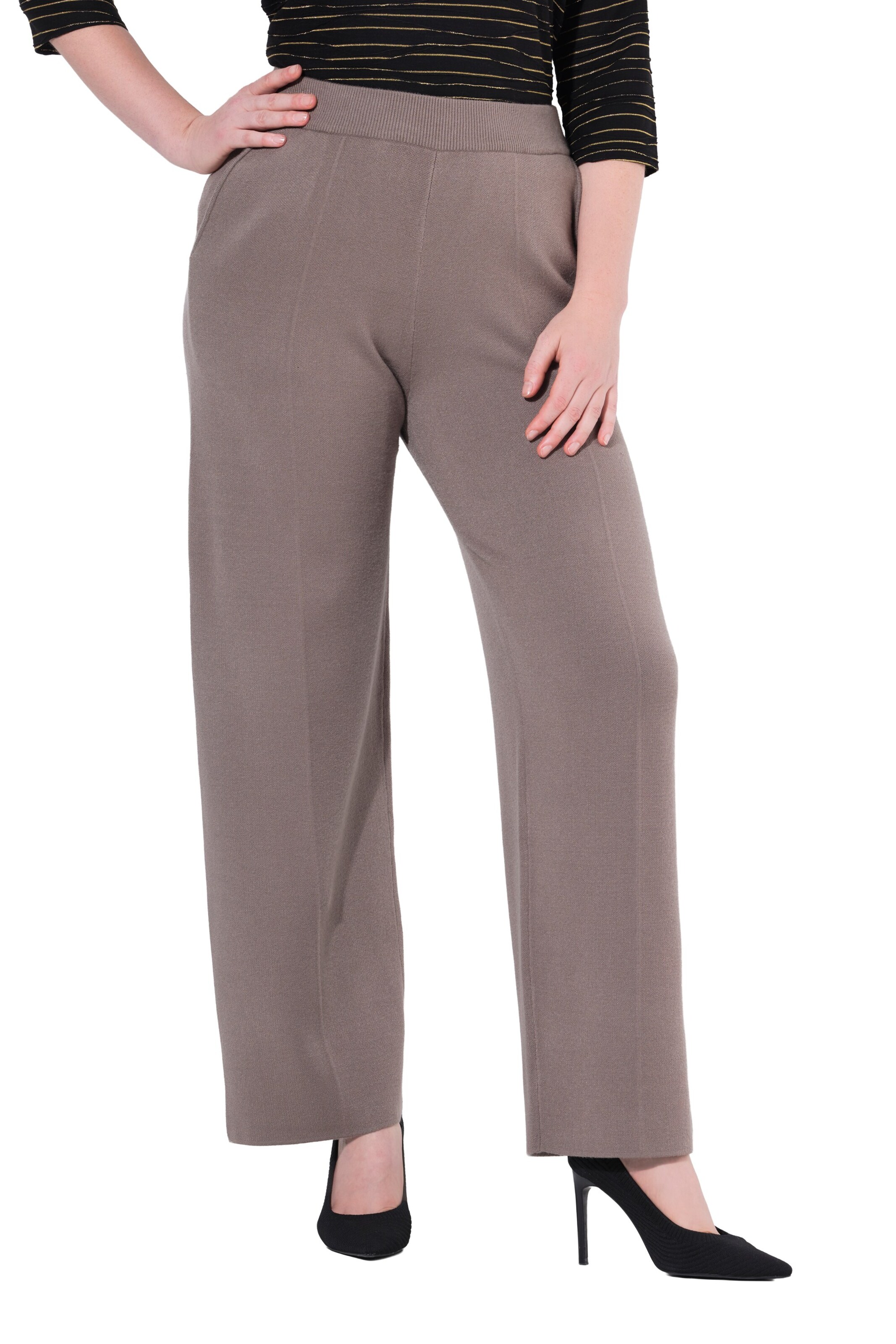 Ulla Popken Loosefit Hose in Braun: Vorderseite