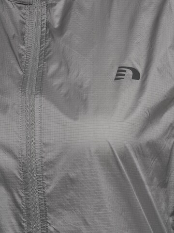 Newline Sportweste in Grau