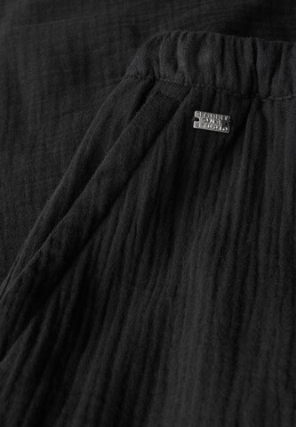 Street One Studio Loosefit Shorts in Schwarz