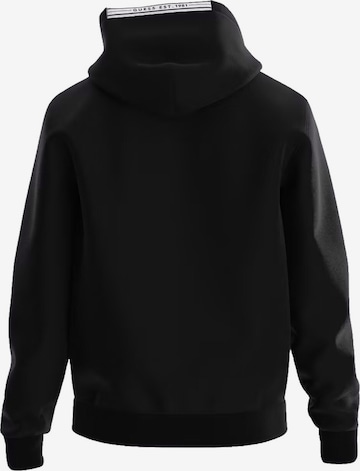 GUESS Sweatshirt 'Christian' in Black