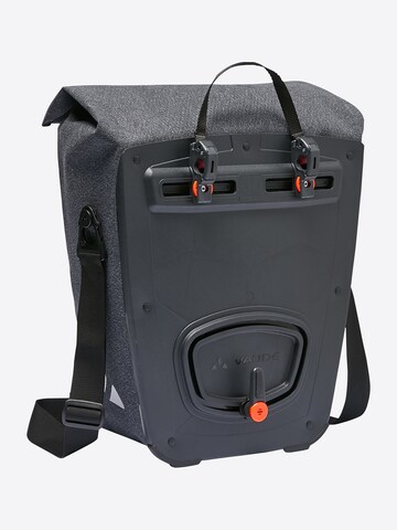 VAUDE Sports Bag in Grey