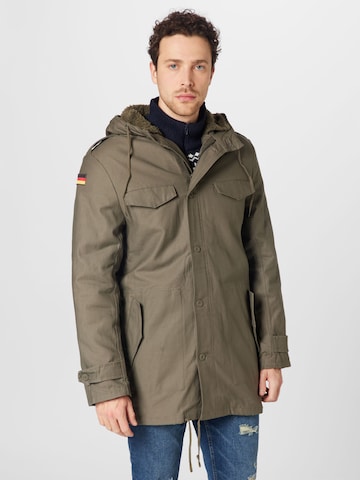 Brandit Winter Parka in Green: front