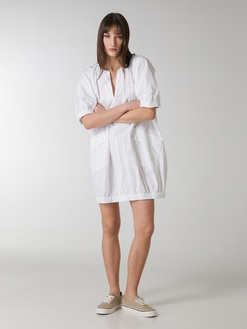 DEHA Dress in White