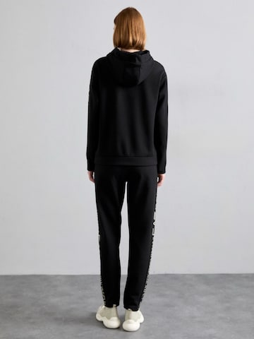 EA7 Emporio Armani Φόρμα σε μαύρο