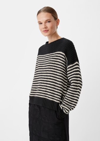 comma casual identity Sweater in Black: front