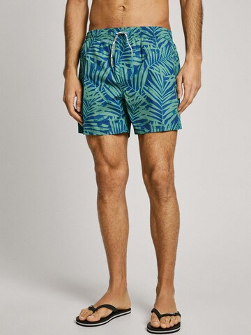 Pepe Jeans Badeshorts 'LEAF' in Grün: Vorderseite