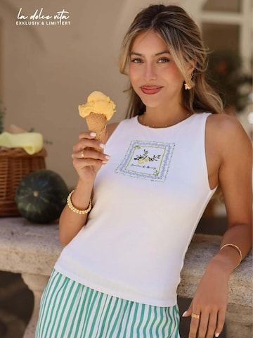 SASSYCLASSY Top‌‌‌‌‌ in Weiß