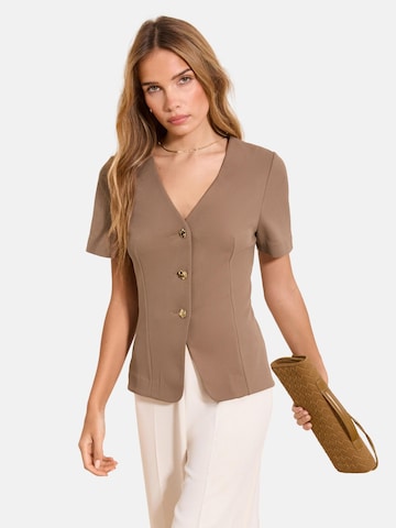 Lipsy Blouse in Beige: front