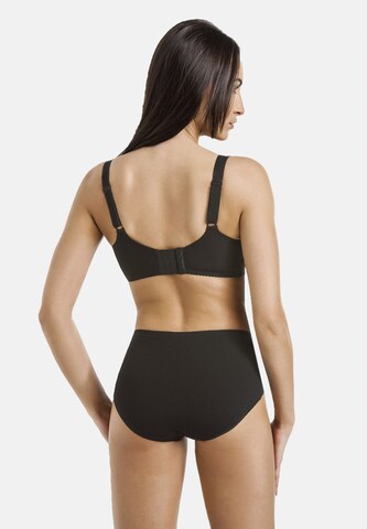 TEYLI T-shirt Nursing bra 'Anastasia' in Black