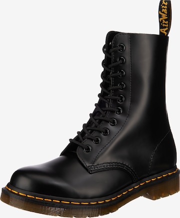 Dr. Martens Lace-up boot in Black: front