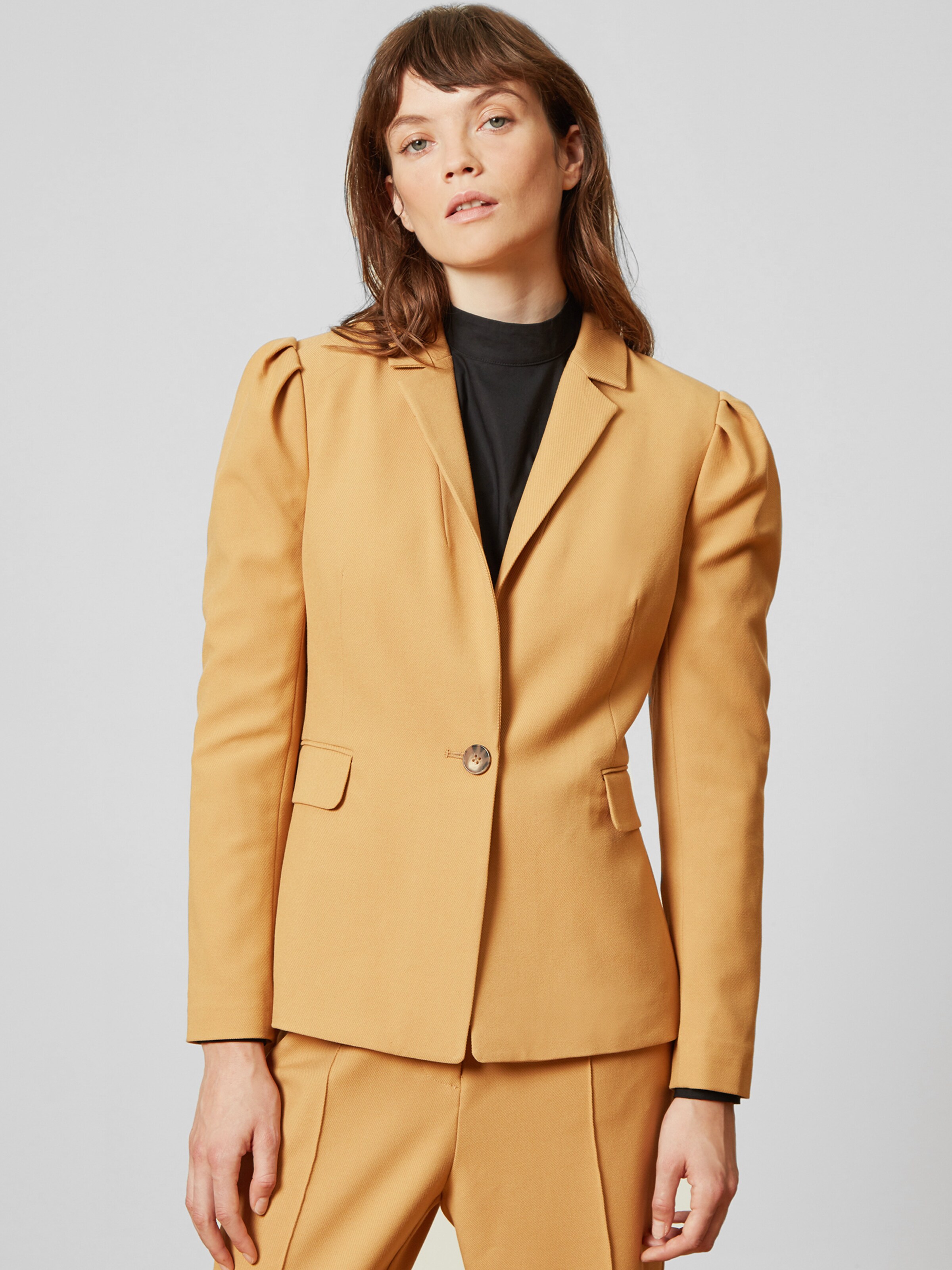 Frauen Blazer Aligne Blazer 'Avelyn' in Hellbraun - JZ90433 Frauen Blazer Aligne Blazer 'Avelyn' in Hellbraun - JZ90433