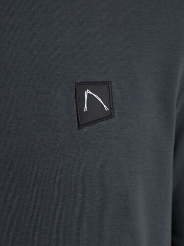 CHASIN' Shirt 'Hely' in Grey