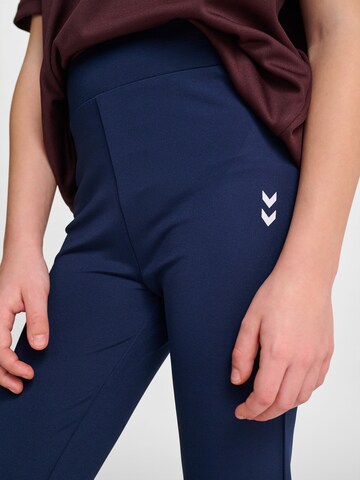 Hummel Flared Sportbroek in Blauw