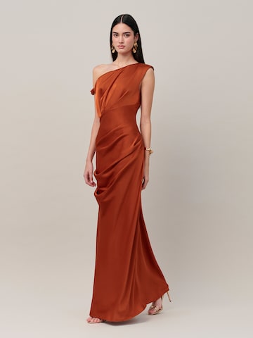 Sável Φόρεμα 'JUSTINA' σε καφέ