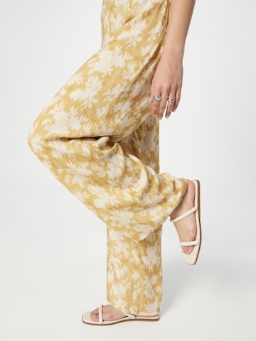 Designers Society Wide leg Broek 'ARROYO' in Geel