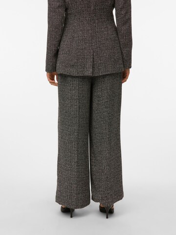 VERO MODA - regular Pantalón plisado 'PERLE' en negro