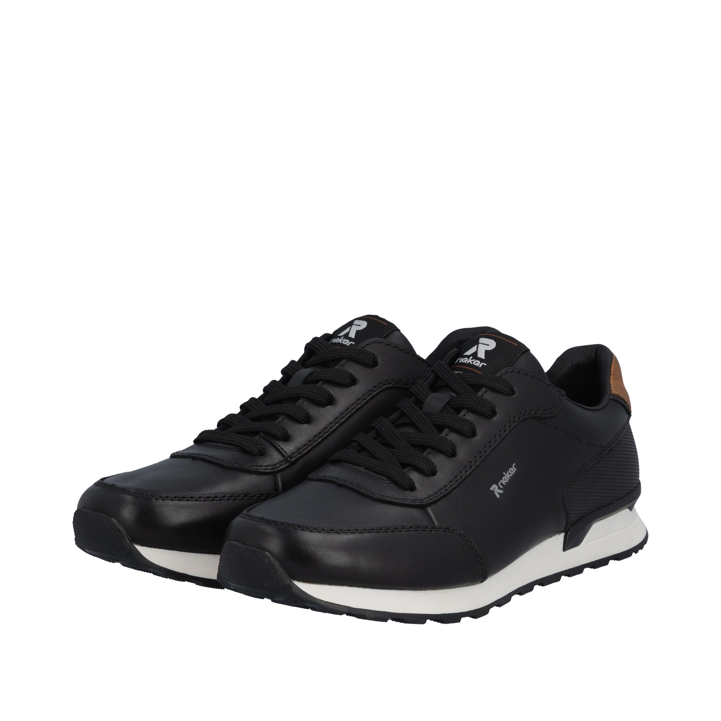 Chaussure à lacets Rieker en noir