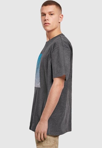 T-Shirt ' Summer' Merchcode en gris