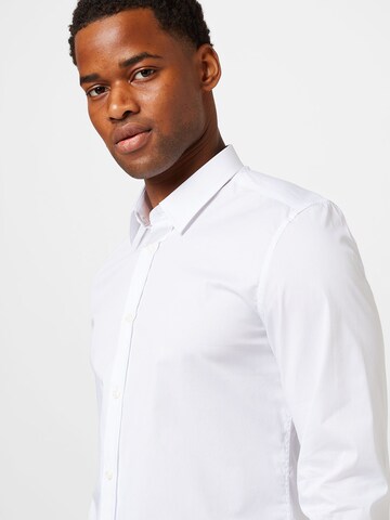 ANTONY MORATO Slim fit Koszula 'MILANO' w kolorze biały