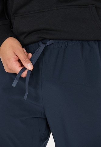 Virtus Tapered Sportbroek 'Benan V2' in Blauw