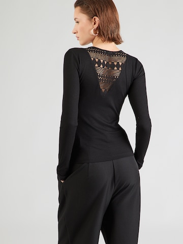 ABOUT YOU Tričko 'Ronja' – černá