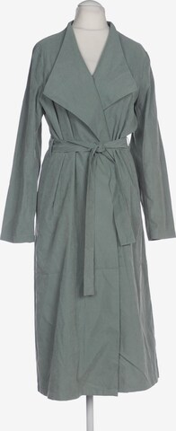 VILA Jacket & Coat in M in Green: front