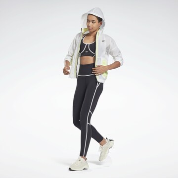 Skinny Pantaloni sportivi di Reebok in nero