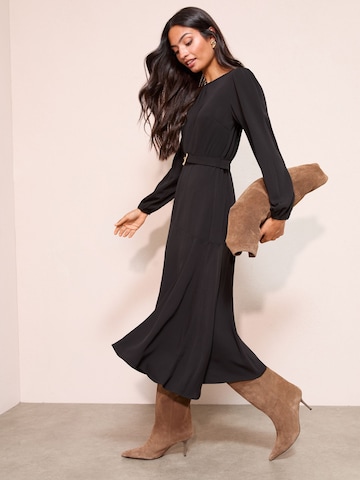 Friends Like These Kleid in Schwarz