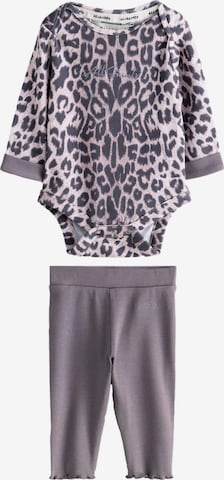 smALLSAINTS Комплект в Лиловый: спереди