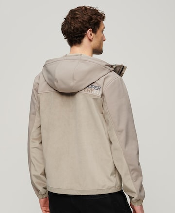 Superdry Funktionsjacke in Beige