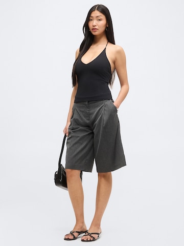 Abercrombie & Fitch Top - Čierna